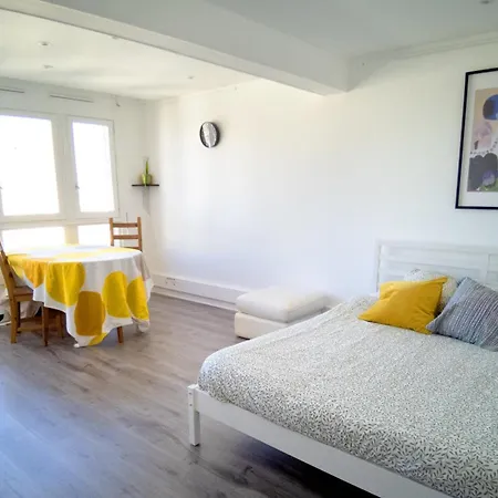 Asian District * Parijs